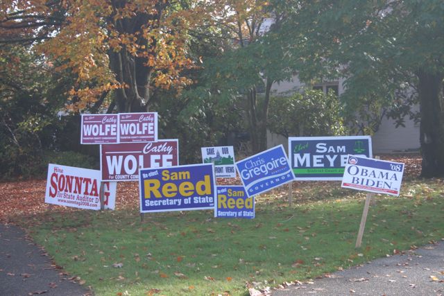 Signs Capitol Way IMG_3614