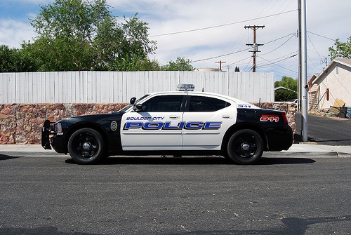 Police Car 467683100_2713f4ad11