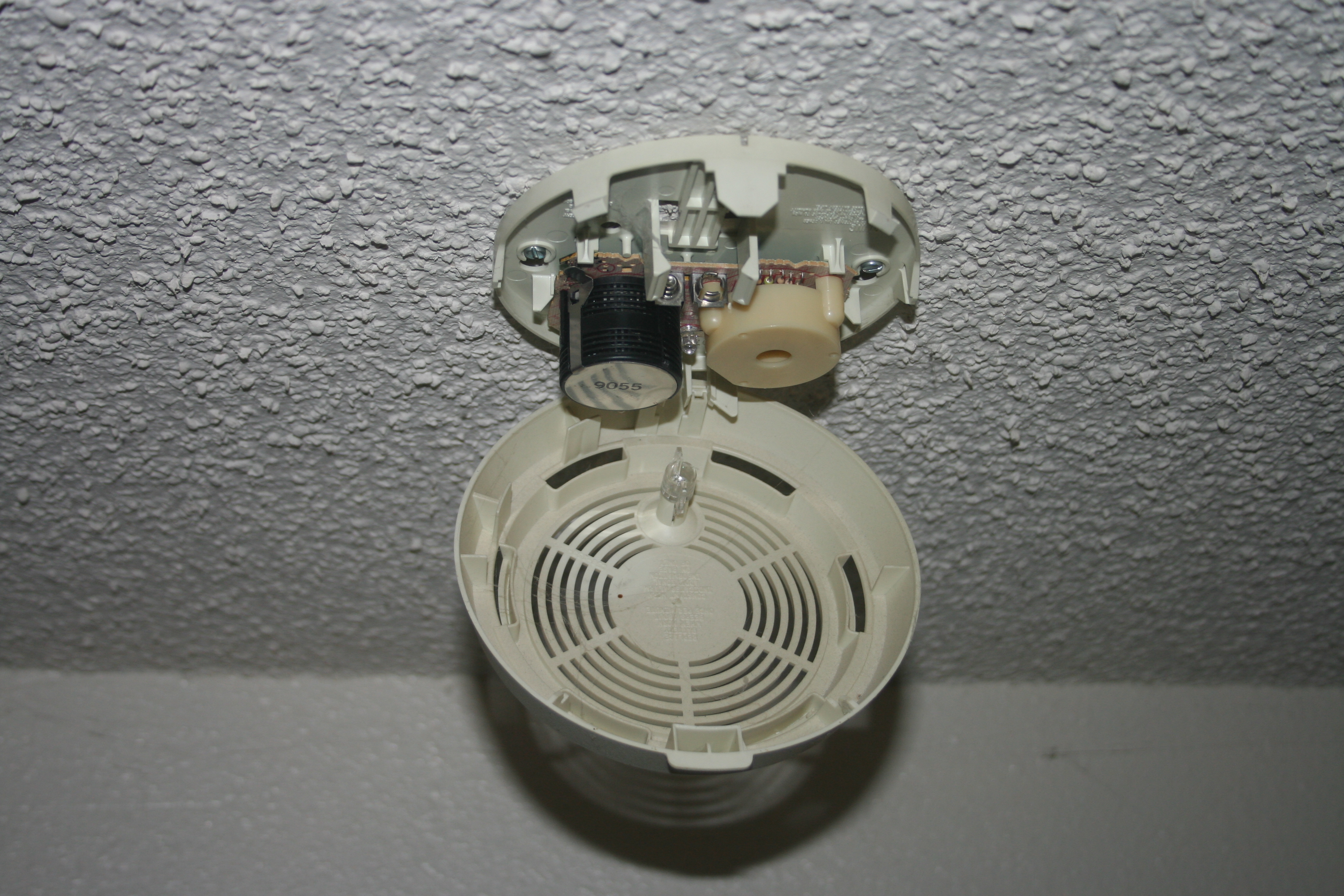Smoke Alarm 062