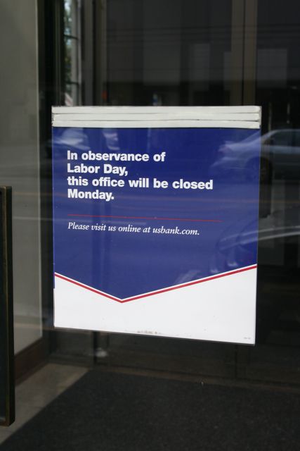 Bamk Closed Sign IMG_3335_2