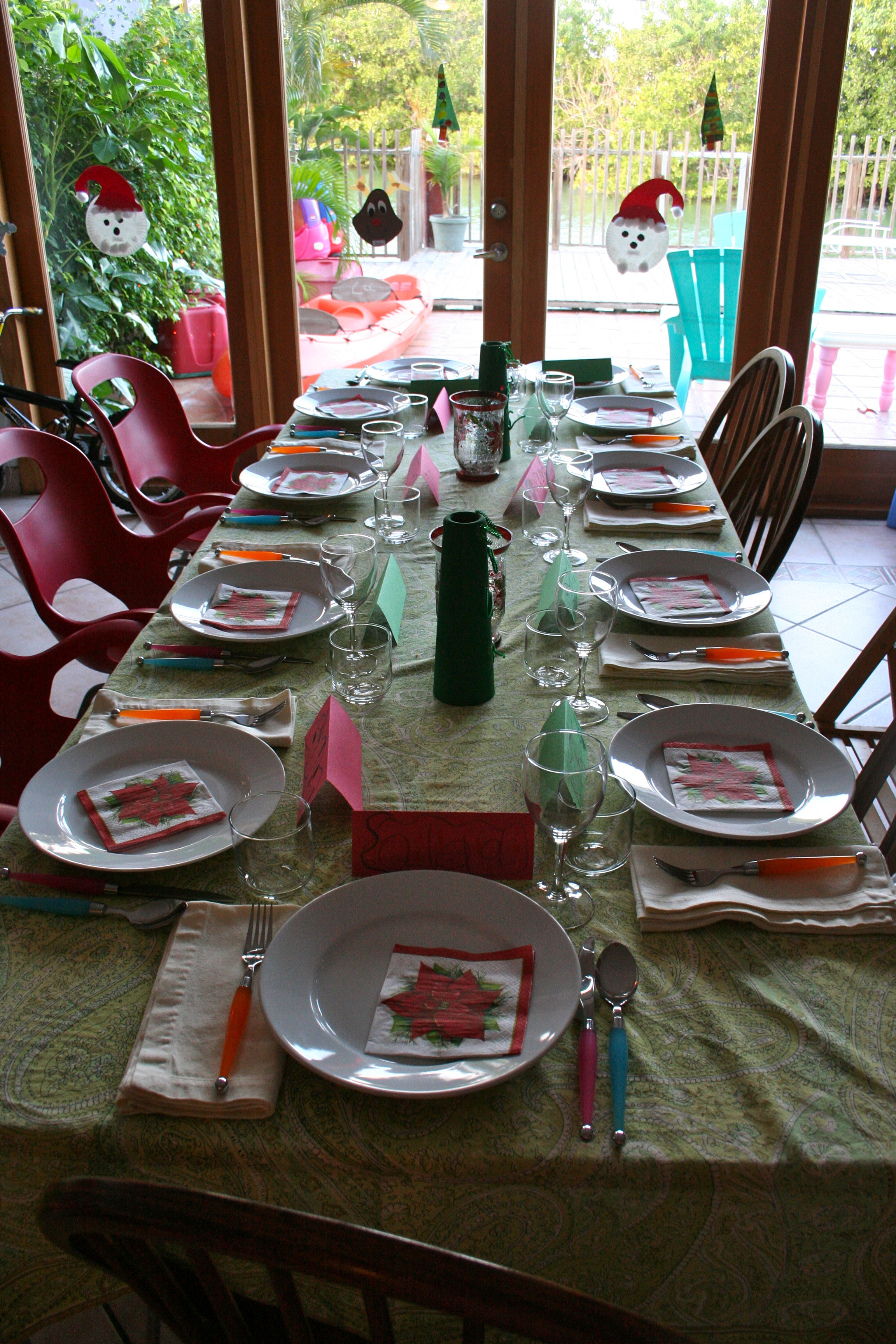 Holiday Table Setting