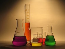 Chemical-sunscreen-220x165