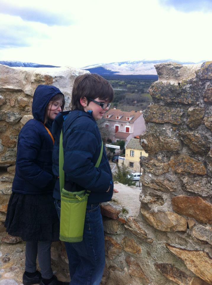 Cecilia and Rafa Cold Tourists