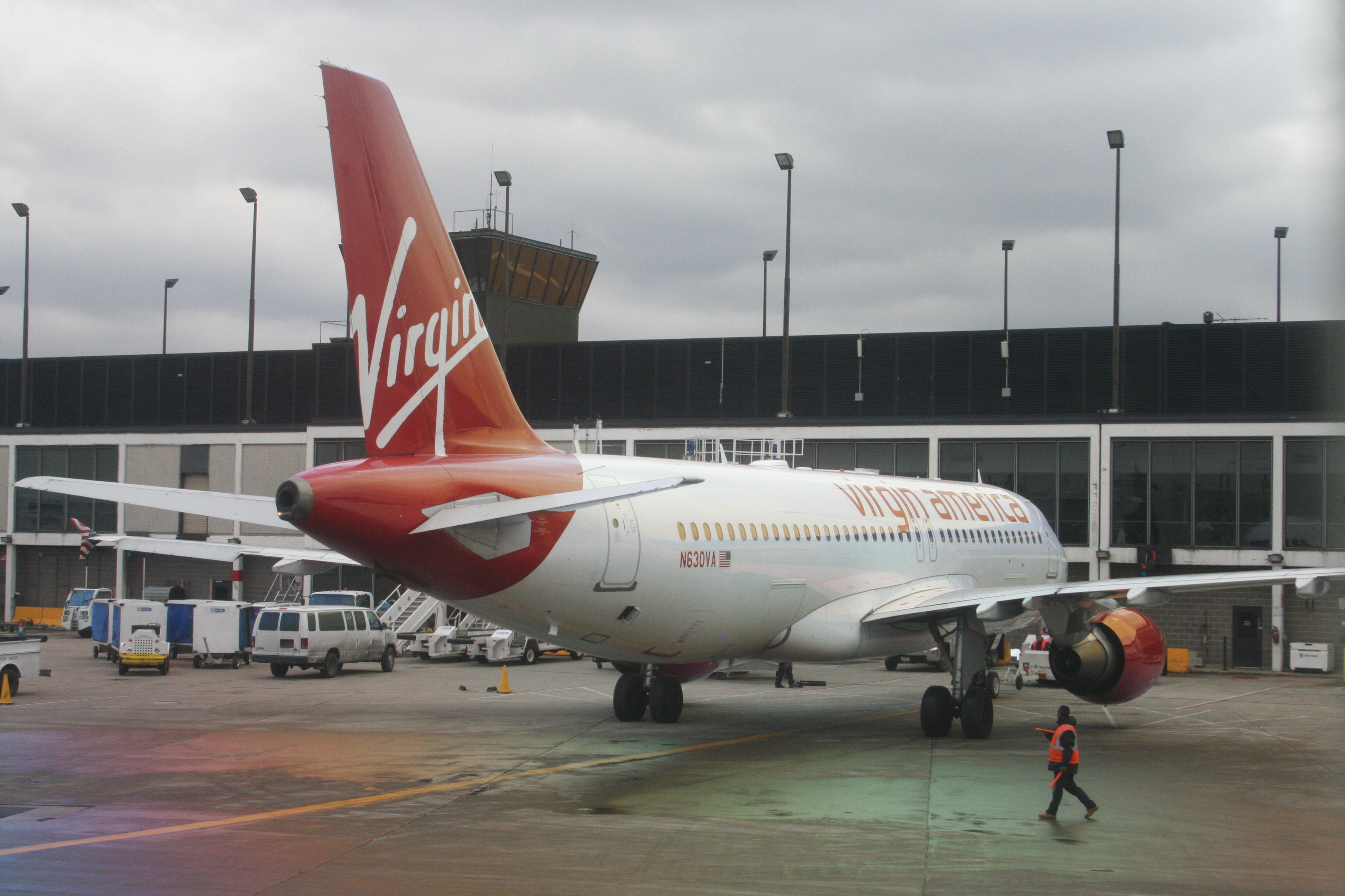 Airline performance continues to improve in 2013, annual rating shows