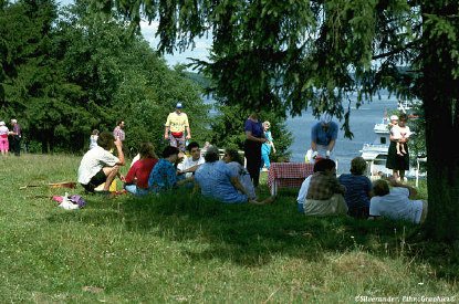 Picnic 130707_greenfourth