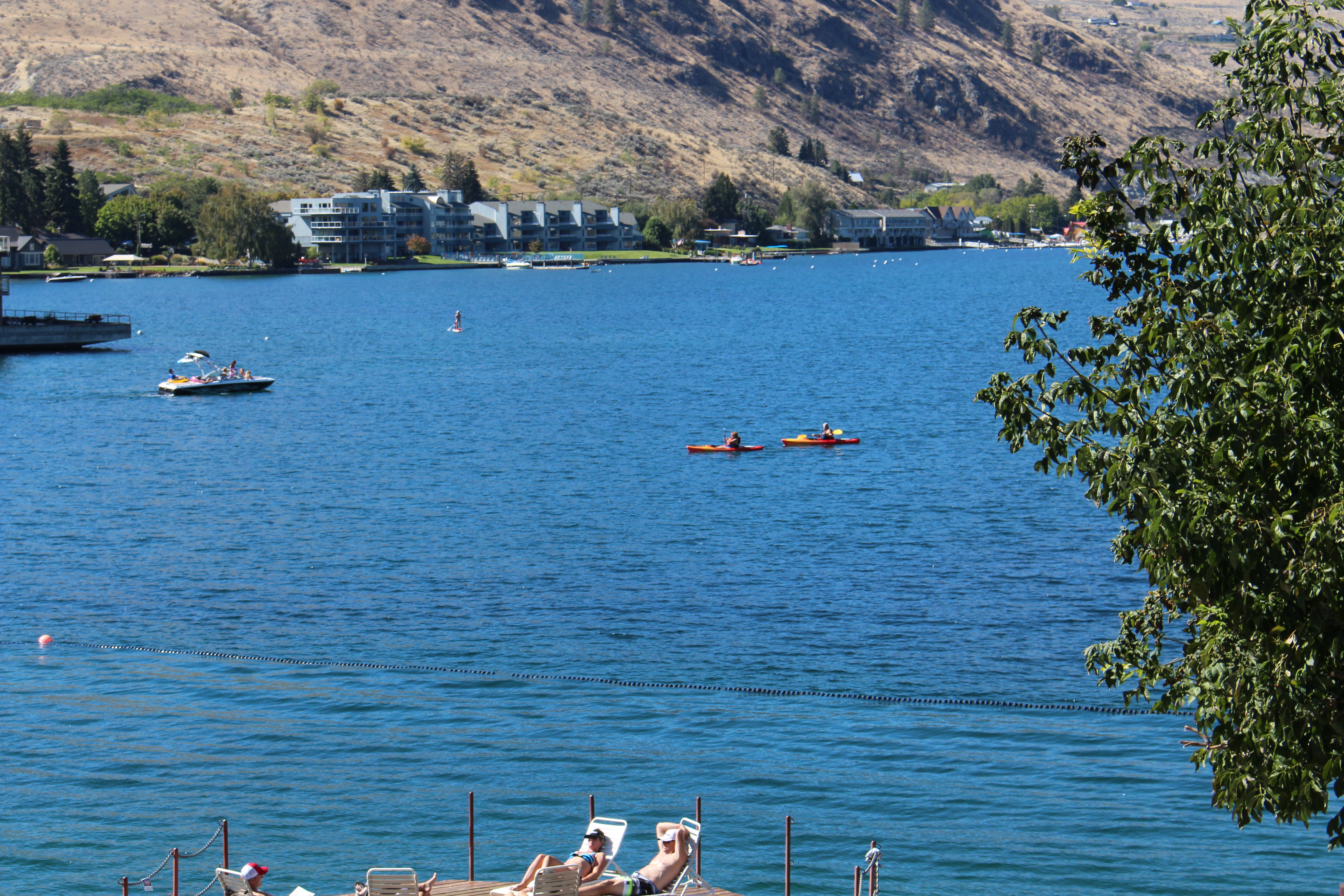 Boats Lake Chelan IMG_4271