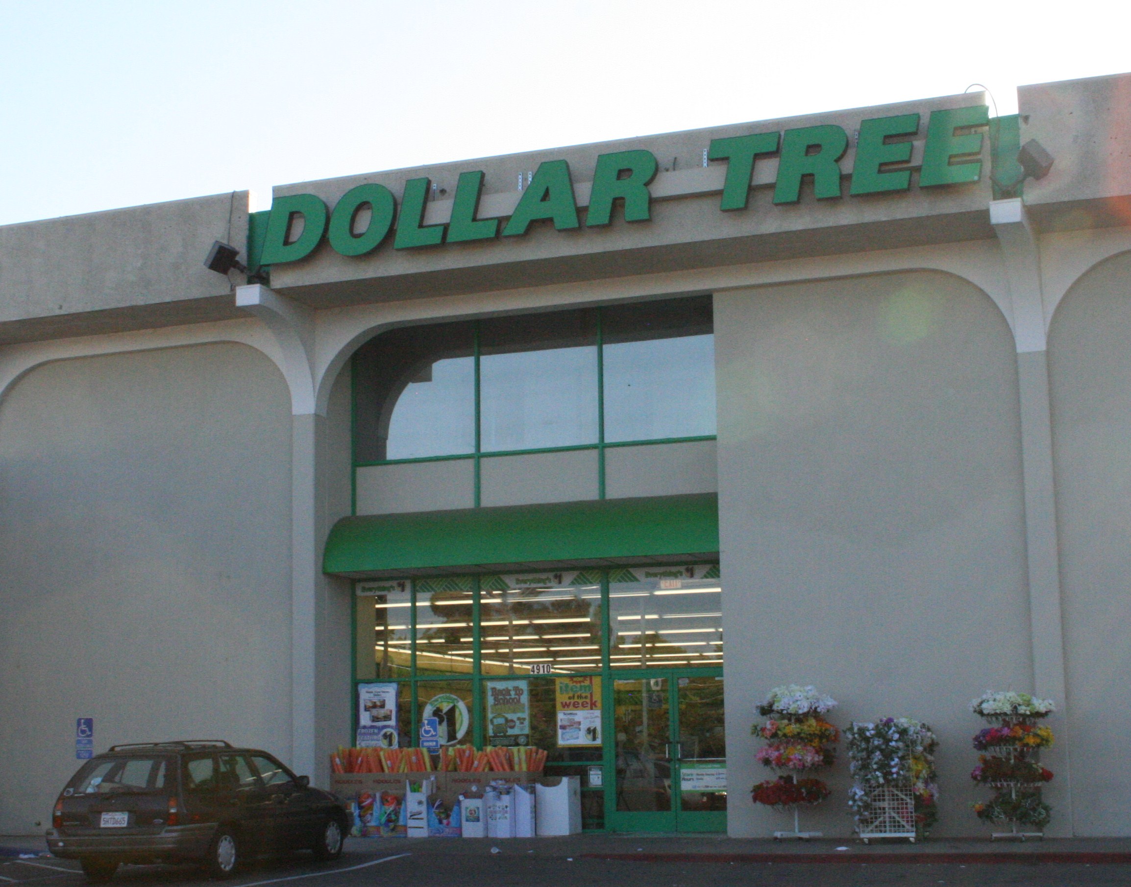 Dollar Store Sacramento