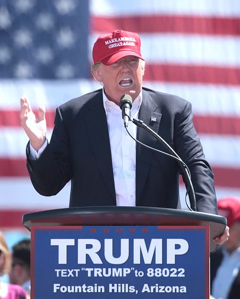 481px-Donald_Trump_by_Gage_Skidmore_5_(cut)