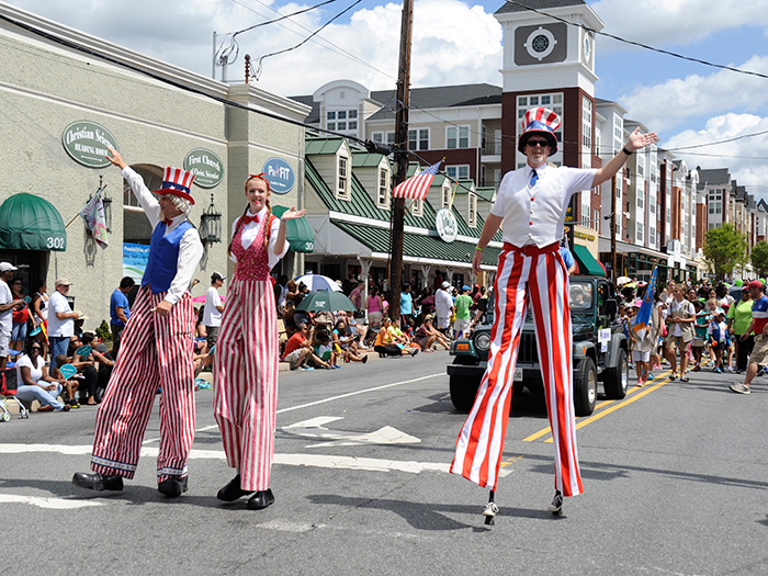 Labor_day_parade_001