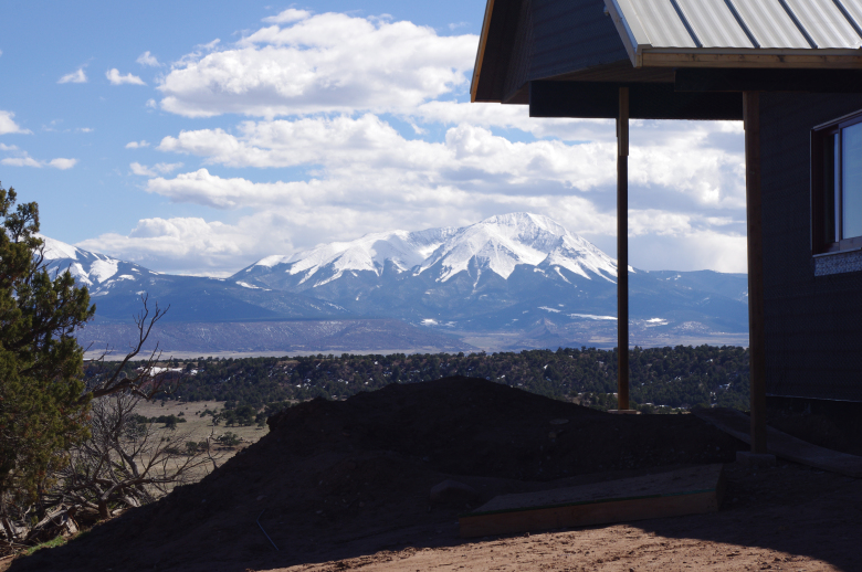 Laura Lee Mountain Photo