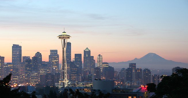Seattle city-skyline-Sunset 693502__340