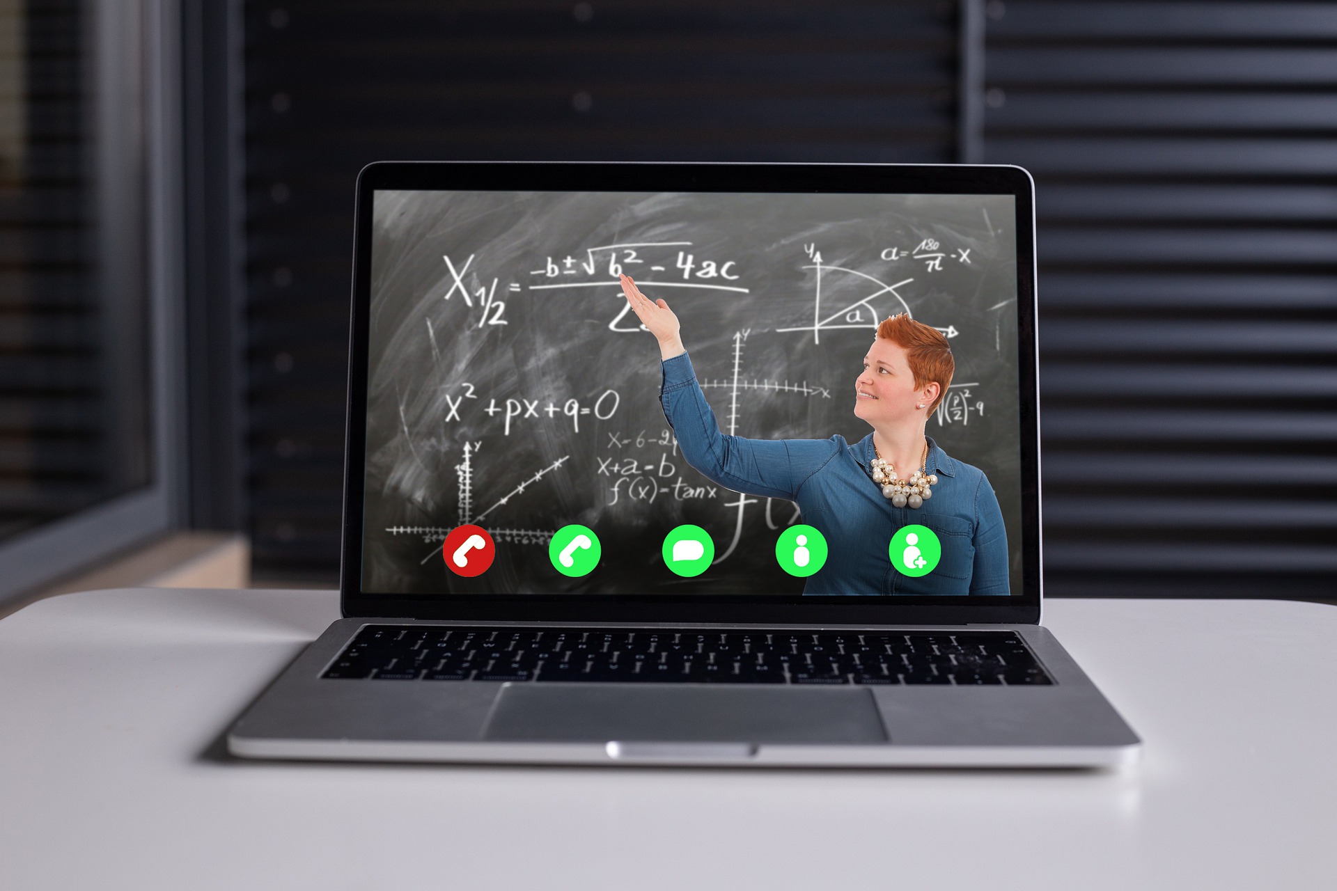 Online-learning-5163107_1920