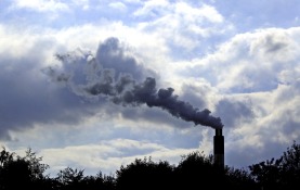 Chimney-With Dark Pollution Coming Out1628493_1920