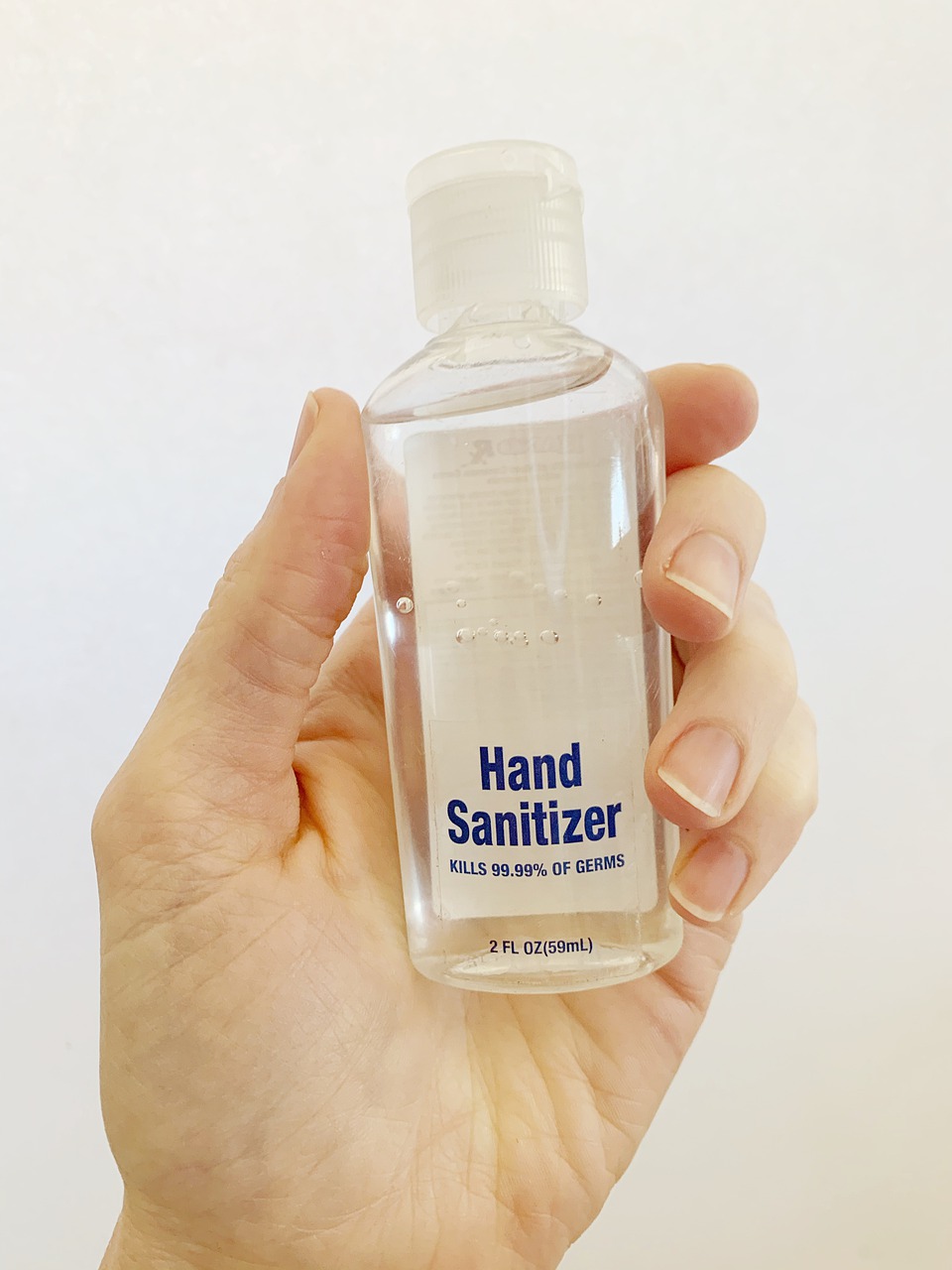 Price gouging persists on Amazon, consumer group reports Hand-sanitizer-Prices on Amazon Are Price Gouging 5198403_1280