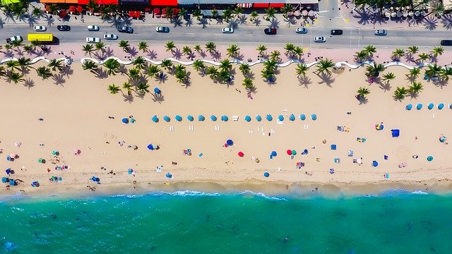 Fort-lauderdale-Beach Arial Lots of People Small g1fb44f085_640