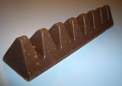 Toblerone 1 with Smaller Gaps Between Peaks Pascal_binczak