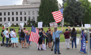 Demonstrators Against Masks Capital IMG_7014