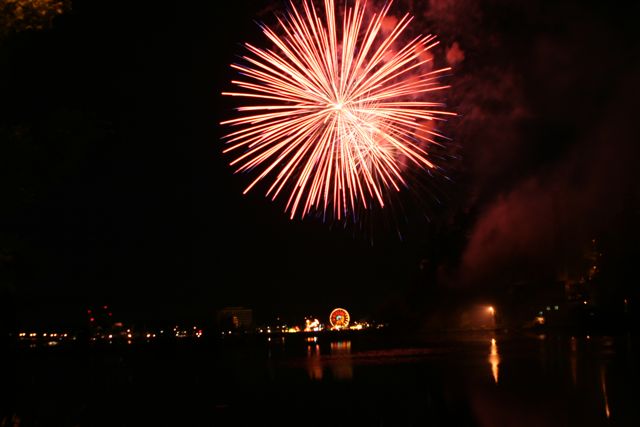Fireworks Pink Big Smoke IMG_0300