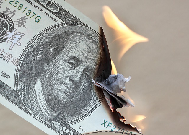 Money-$ Bill Burning g62a606a95_640