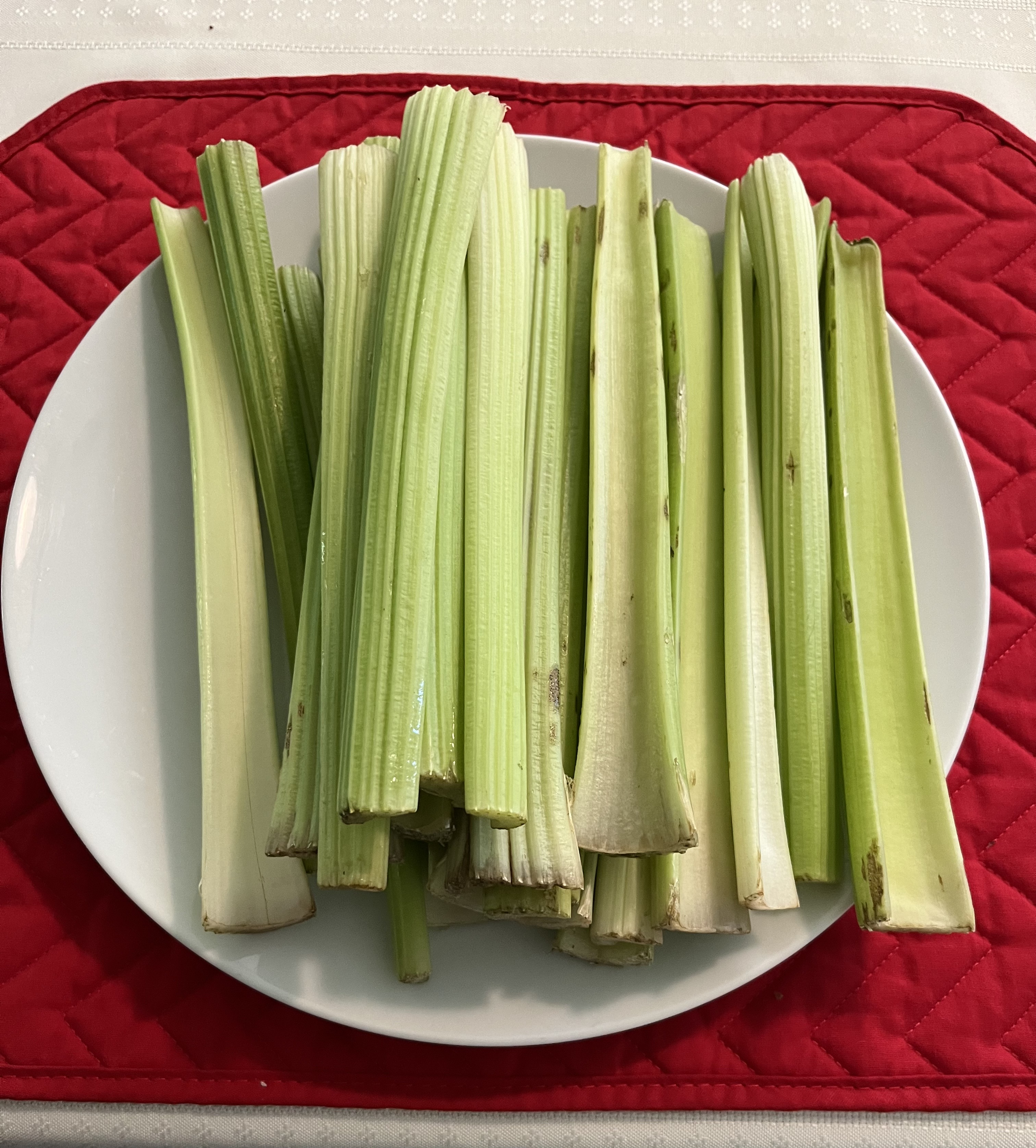Celery Costco 6-25-23 IMG_3157