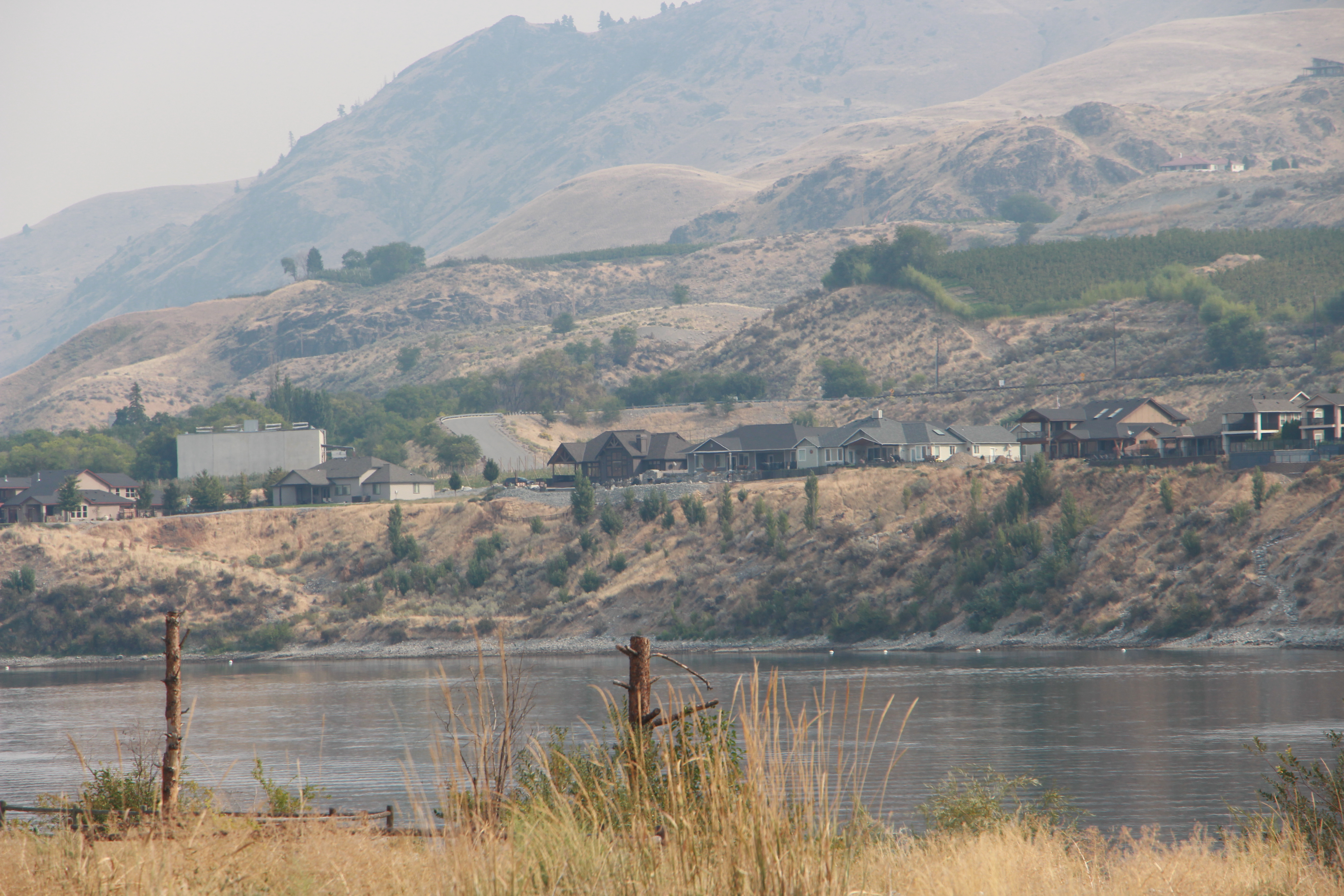 Homes Build in Orondo Wash IMG_4439
