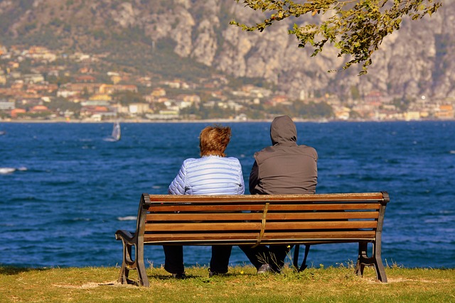 Couple on Bench River loneliness-g533b52d5a_640